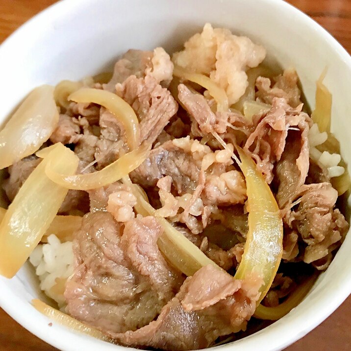 牛丼☆めんつゆで味付け